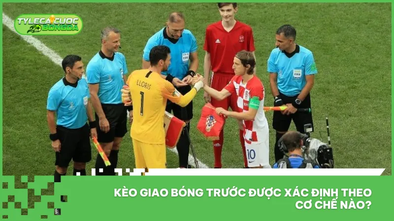 Kèo giao bóng trước kết thúc ngay khi đội được quyền giao bóng thực hiện cú đá khai cuộc